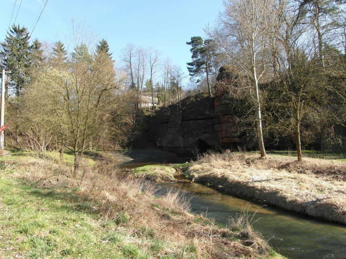 Roubenka Nad Rekou Vila Noviny pod Ralskem Exterior foto
